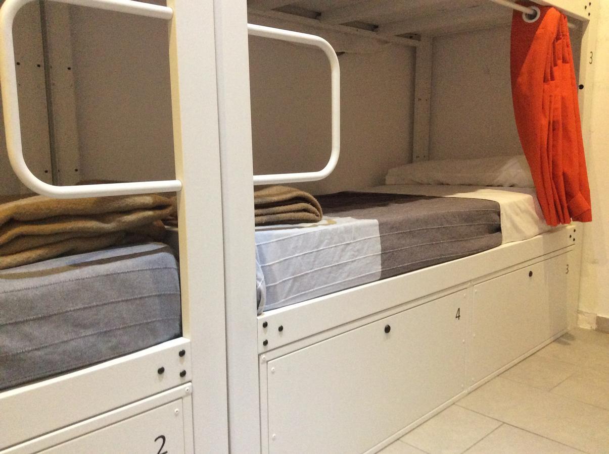 Hostelscat Barcelona Eksteriør bilde