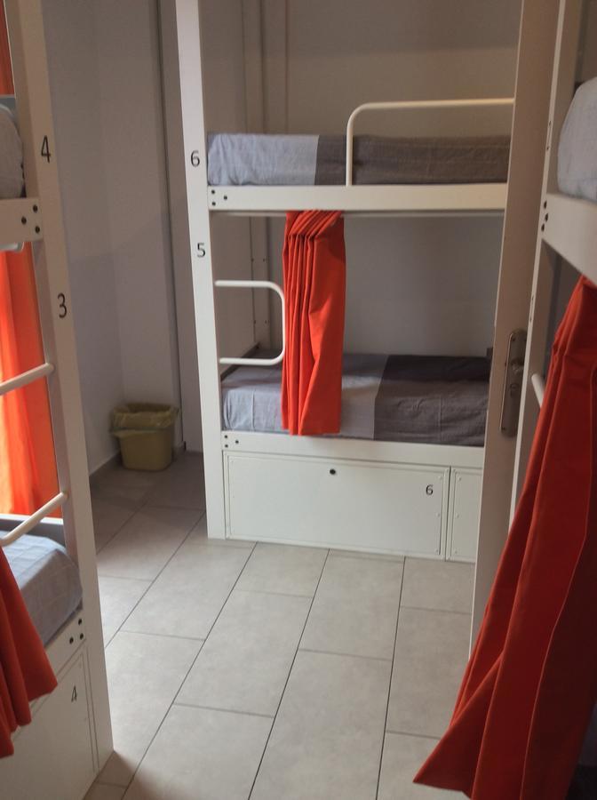 Hostelscat Barcelona Eksteriør bilde