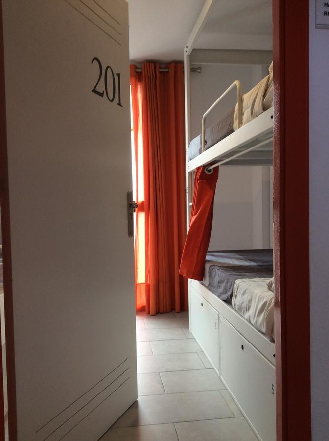 Hostelscat Barcelona Eksteriør bilde