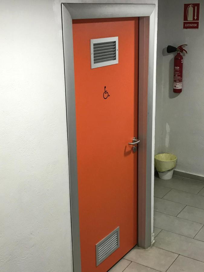 Hostelscat Barcelona Eksteriør bilde
